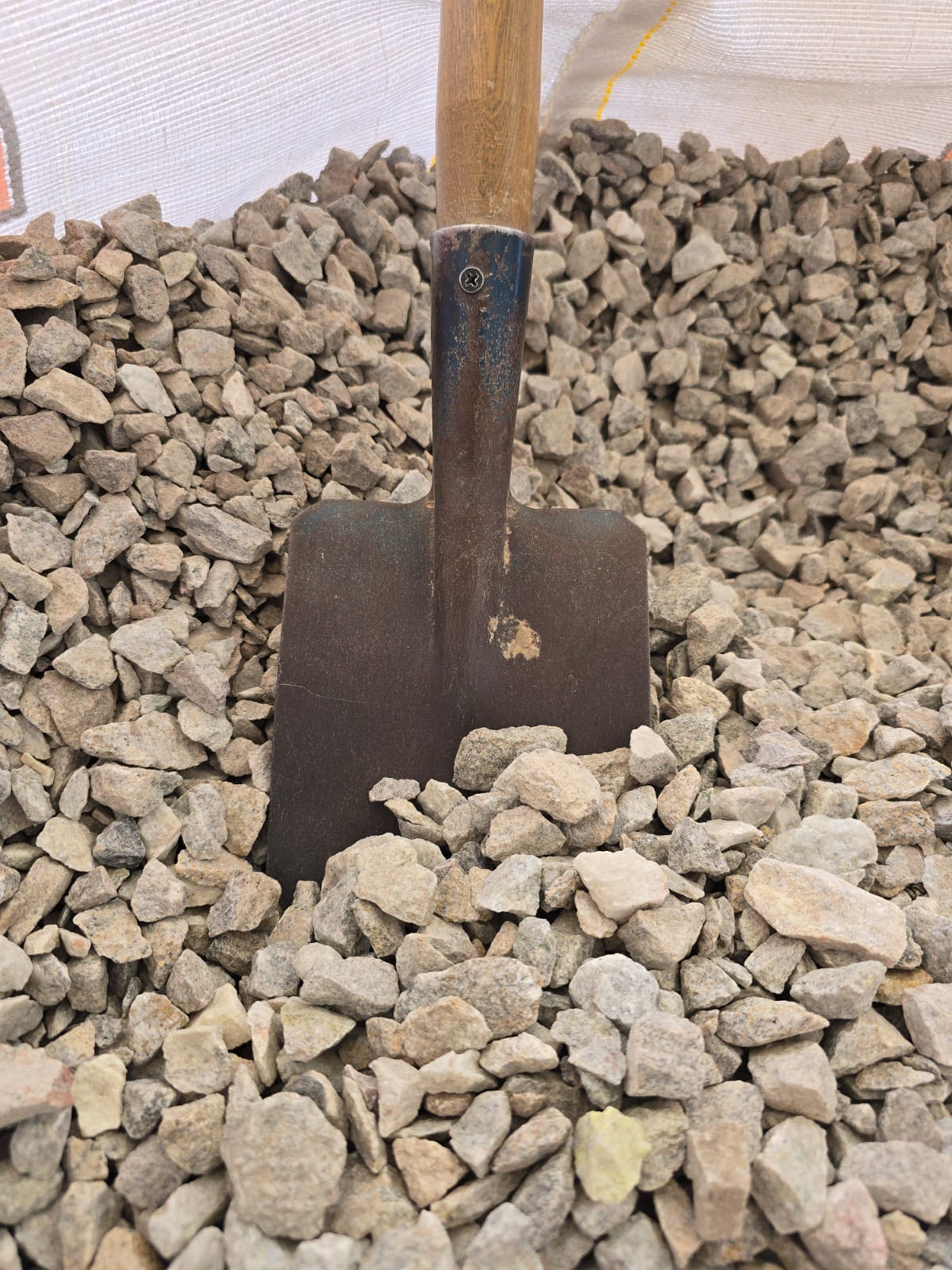 Piedra 6-20 a granel (m3.)